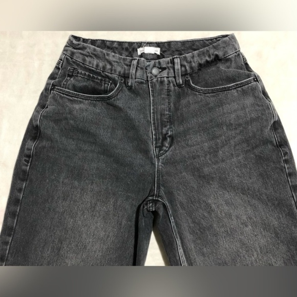 Good American High Waist Jeans.